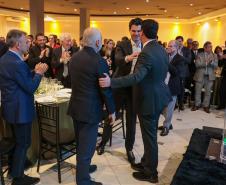 Governador Ratinho Junior recebe Troféu Guerreiro do Movimento Pró-Paraná