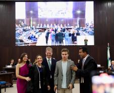 Ex-procuradora-geral do Estado toma posse como desembargadora no TJPR