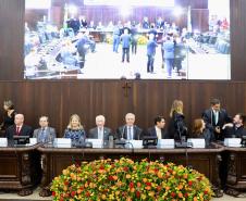 Ex-procuradora-geral do Estado toma posse como desembargadora no TJPR