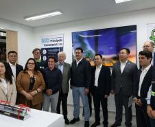 Primeiro na América do Sul: Bonde Urbano Digital começa a operar entre Pinhais e Piraquara