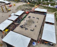 Desafio do Vôlei: campeões olímpicos levantam a torcida na Arena de Caiobá