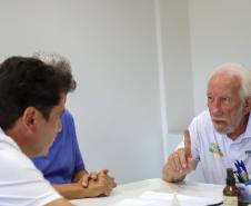 Governo do Estado entrega R$ 3,7 milhões em máquinas agrícolas para Matinhos