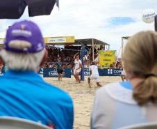 Desafio do Vôlei: campeões olímpicos levantam a torcida na Arena de Caiobá