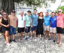 Estado inicia obras de escola de surfe para atender mais de 600 crianças no Litoral