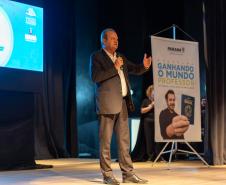 Paraná vai mandar mais 251 professores para intercâmbio internacional no Canadá