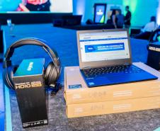 Estado anuncia R$ 63,5 milhões em kits tecnológicos para escolas municipais