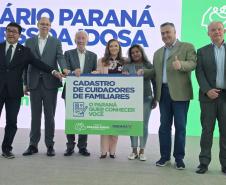 Paraná lança Cadastro do Cuidador e reforça cooperação em políticas para pessoa idosa