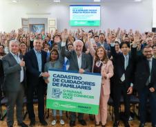 Paraná lança Cadastro do Cuidador e reforça cooperação em políticas para pessoa idosa