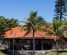 Ilha das Cobras é revitalizada e passa a abrigar a Escola do Mar no Litoral