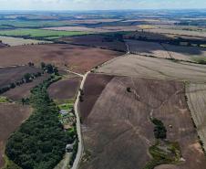 Com investimento de R$ 144 milhões, Rodovia da Maçã e Estrada do Lara serão pavimentadas na Lapa