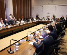 Estado e MBRF reafirmam R$ 375 milhões em investimentos para cadeia de alimentos