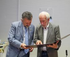 Piana debate com embaixador do México ampliação de parcerias bilaterais