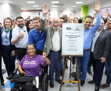 Piana inaugura unidade do Poupatempo em Paranaguá, a 1ª com sala sensorial
