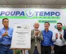 Piana inaugura unidade do Poupatempo em Paranaguá, a 1ª com sala sensorial