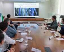 Paraná já tem 8 aplicações de polilaminina; Ratinho Junior recebe médicos e reforça apoio à pesquisa