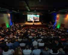 Estado investe R$ 255 milhões para construção de barracões e espaços de coworking em 250 cidade