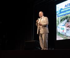 Estado investe R$ 255 milhões para construção de barracões e espaços de coworking em 250 cidade