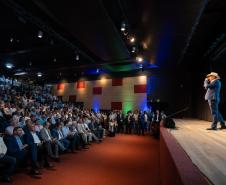 Estado investe R$ 255 milhões para construção de barracões e espaços de coworking em 250 cidade