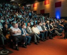 Estado investe R$ 255 milhões para construção de barracões e espaços de coworking em 250 cidade