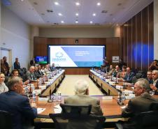 Governo discute construção dos Planos de Desenvolvimento Regional do Paraná