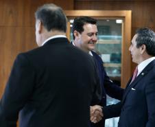 Ratinho Junior recebe Encarregado de Negócios no Brasil dos Estados Unidos