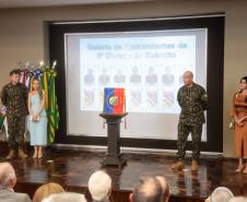 Darci Piana participa da troca de comando da 5ª Divisão de Exército, em Curitiba