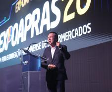 Piana destaca força da ExpoApras para expansão dos supermercados paranaenses