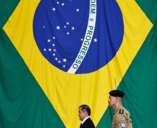 Ratinho Junior recebe embaixador do Japão em primeira visita ao Paraná