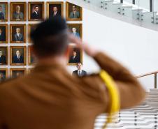 Ratinho Junior recebe embaixador do Japão em primeira visita ao Paraná