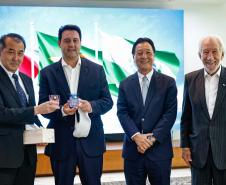 Ratinho Junior recebe embaixador do Japão em primeira visita ao Paraná