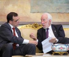 Darci Piana recebe embaixador do Paraguai e fortalece interação bilateral