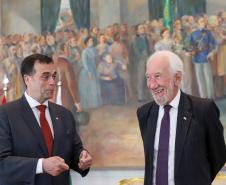 Darci Piana recebe embaixador do Paraguai e fortalece interação bilateral