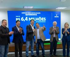 Ratinho Junior confirma R$ 372,5 milhões para 12 municípios de sete regiões