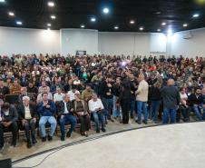 Governador autoriza 964 moradias e R$ 242 milhões em investimentos para Cascavel