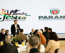 Governador Ratinho Junior recebe convite para a 31ª Marcha para Jesus em Curitiba