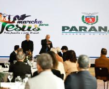 Governador Ratinho Junior recebe convite para a 31ª Marcha para Jesus em Curitiba