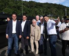 “Perseverança venceu o impossível”, diz Ratinho Junior na inauguração da Ponte de Guaratuba