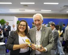 Piana participa da abertura da maior feira de fornecedores automotivos do Paraná