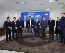 Governador confirma mais R$ 433,4 milhões para obras em 12 municípios