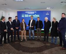 Governador confirma mais R$ 433,4 milhões para obras em 12 municípios