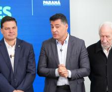 Ratinho Junior confirma quase R$ 890 milhões para obras e investimentos em 12 municípios