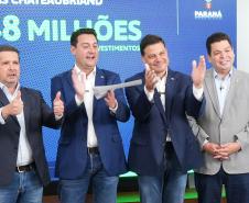 Ratinho Junior confirma quase R$ 890 milhões para obras e investimentos em 12 municípios