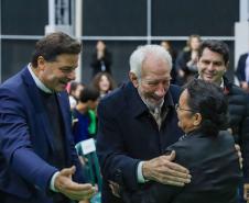 Estado entrega reforma e quadra coberta aguardada há anos em escola de Pinhais