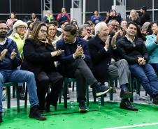 Estado entrega reforma e quadra coberta aguardada há anos em escola de Pinhais
