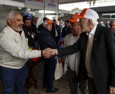 Governador em exercício destaca produção avícola paranaense em evento do setor