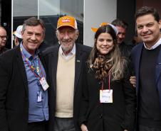 Governador em exercício destaca produção avícola paranaense em evento do setor