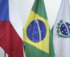 Paraná apresenta ambiente de negócios a empresas tchecas em encontro no Palácio Iguaçu