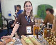 Estado divulga destinos, gastronomia e serviços turísticos no FITCataratas