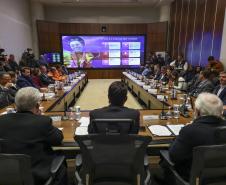 Governador anuncia parceria de R$ 192 milhões com a Vivo para ampliar cobertura de telefonia e internet