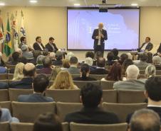 Piana participa de homenagens à Associação Comercial do Paraná e à educação adventista